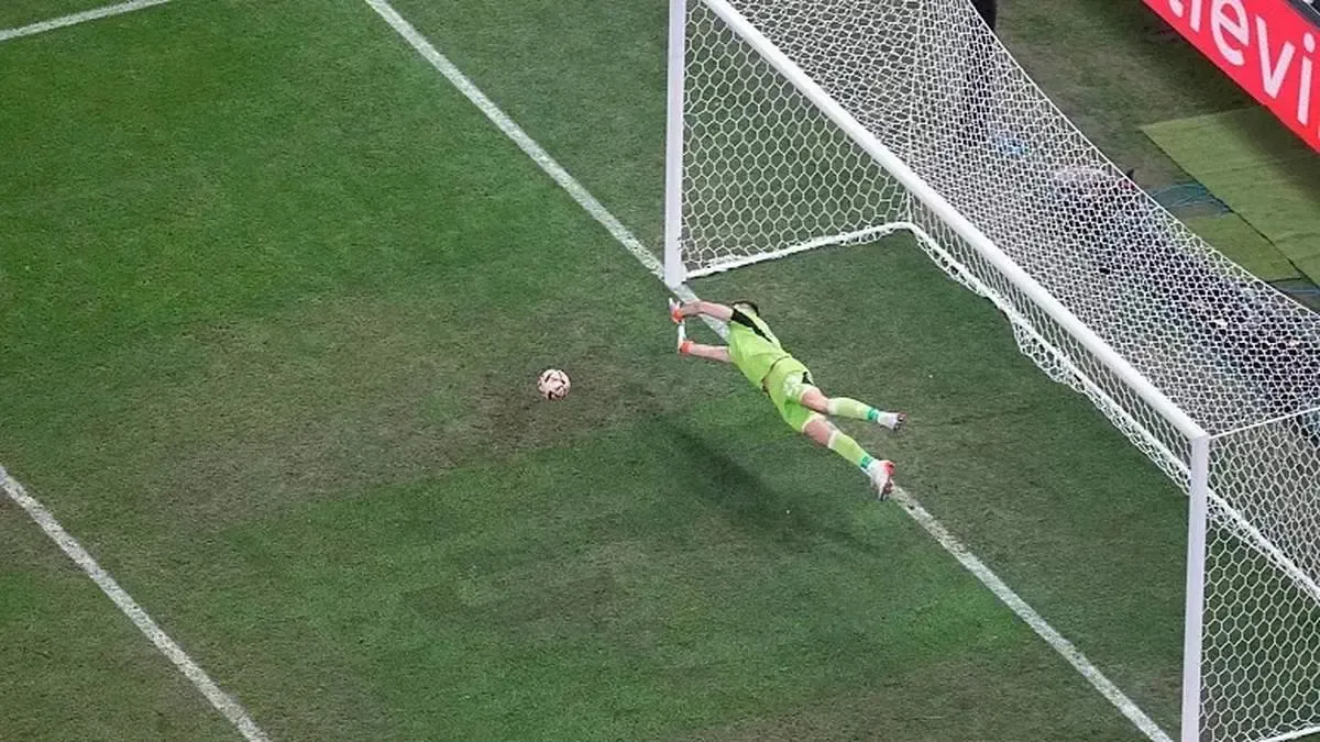 رد پیشنهاد نجومی عربستان از سوی ۲ دروازه بان