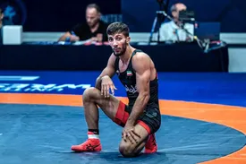 ببینید | شکست سنگین محمد رضا گرایی در فینال مسابقات رنکینگ قرقیزستان