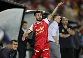 سومین ستاره پرسپولیس هم تمدید کرد