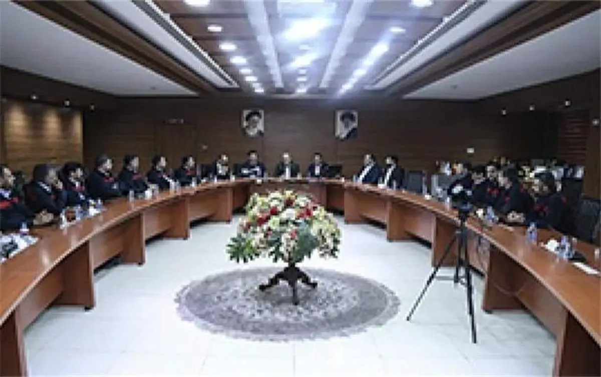 دکتر زمان‌پور: فولاد اکسین در سال جاری یک سال طلایی پیشرو خواهد داشت