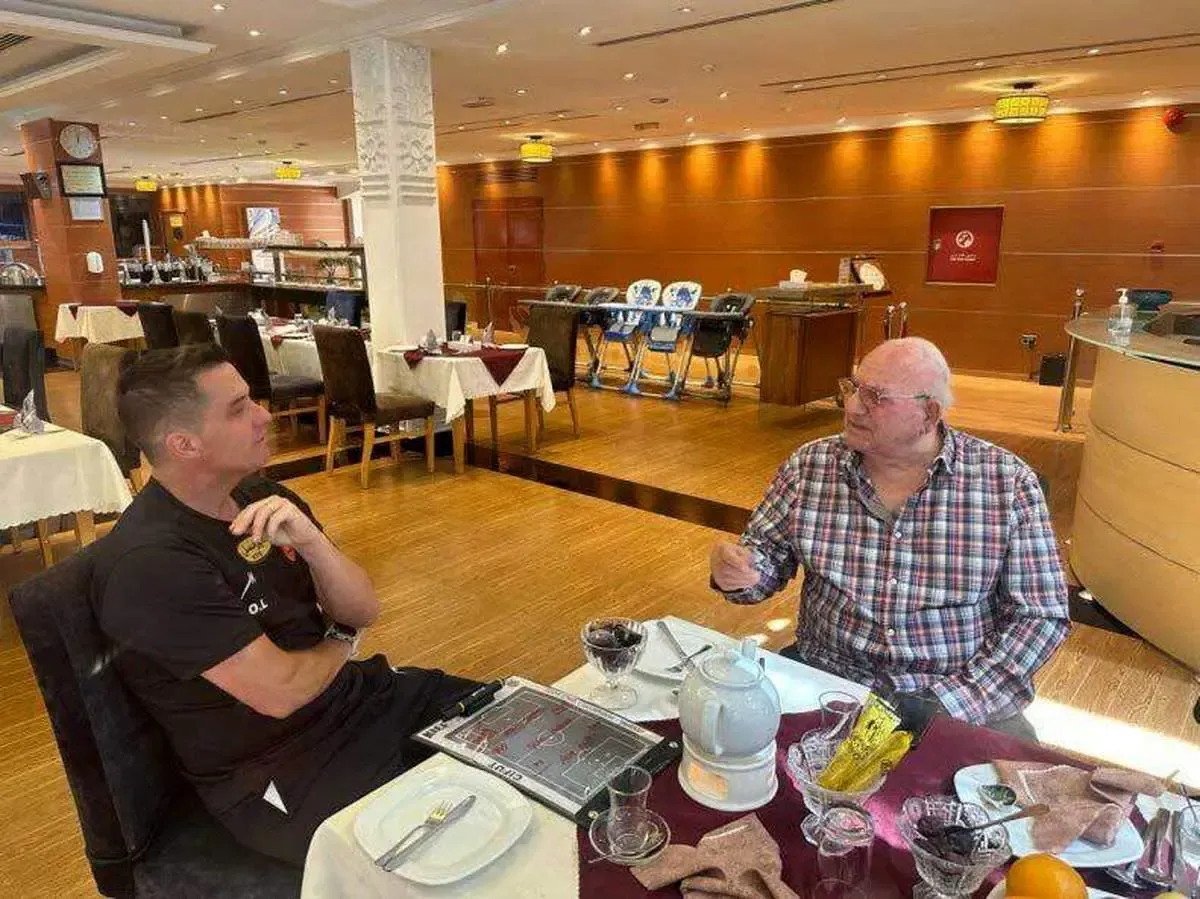 دیدار اوسمار با  حشمت مهاجرانی/ عکس