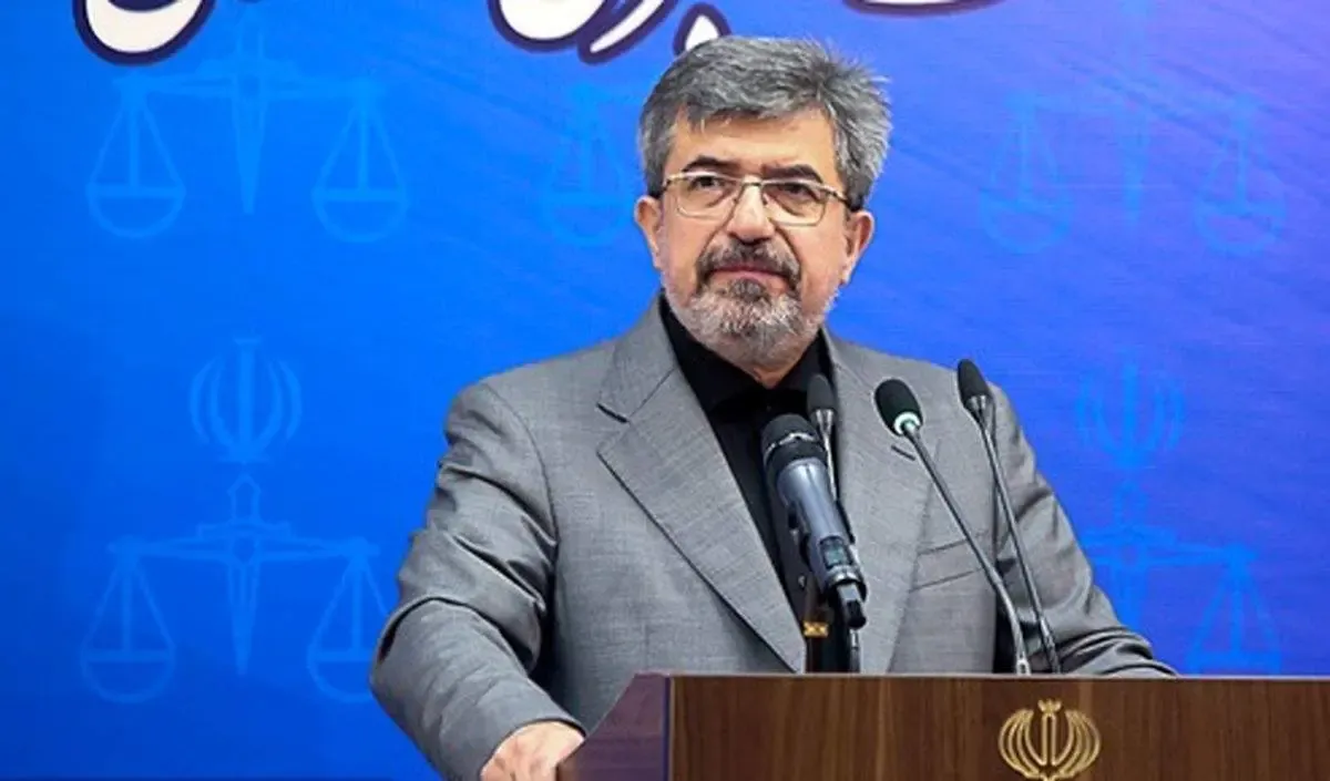 ستایشی: مدیرعامل کوروش کمپانی ۵ ماه قبل از کشور خارج شده است