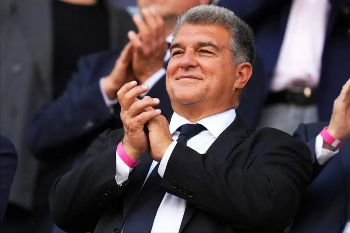 همه همبرگر مهمون من !