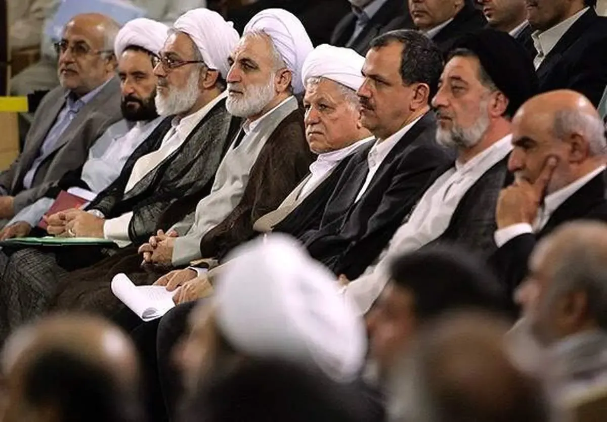 هم نشینی هاشمی و اژه‌ای در یک قاب!