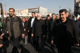 عارف: از مردم بخاطر مشکلات اقتصادی عذرخواهی می‌کنیم