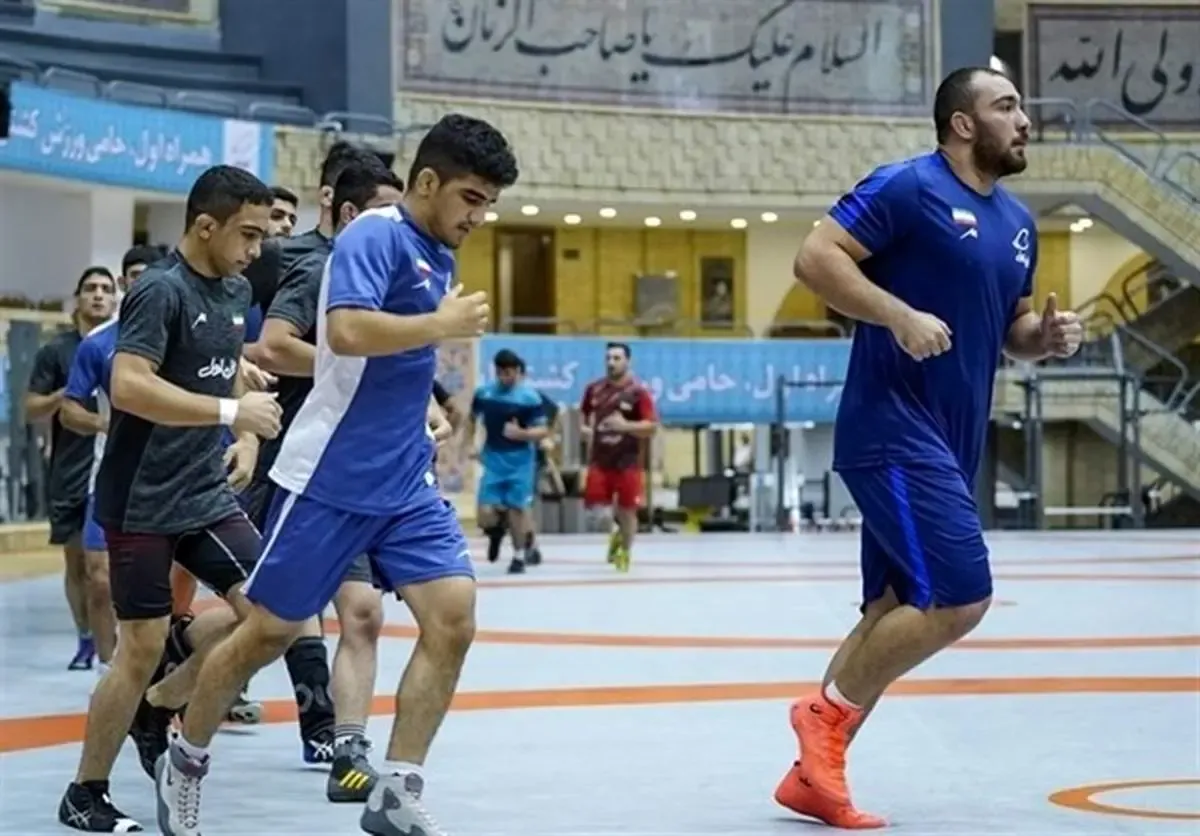 مأموران مبارزه با دوپینگ در کمپ تیم ملی کشتی | چه کشتی‌گیرانی تست دادند؟