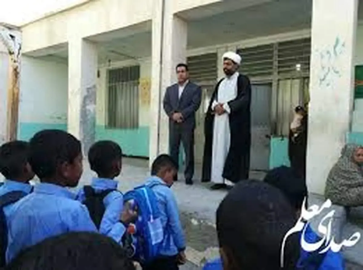 نظر وزیر سابق درباره حضور طلاب در مدارس