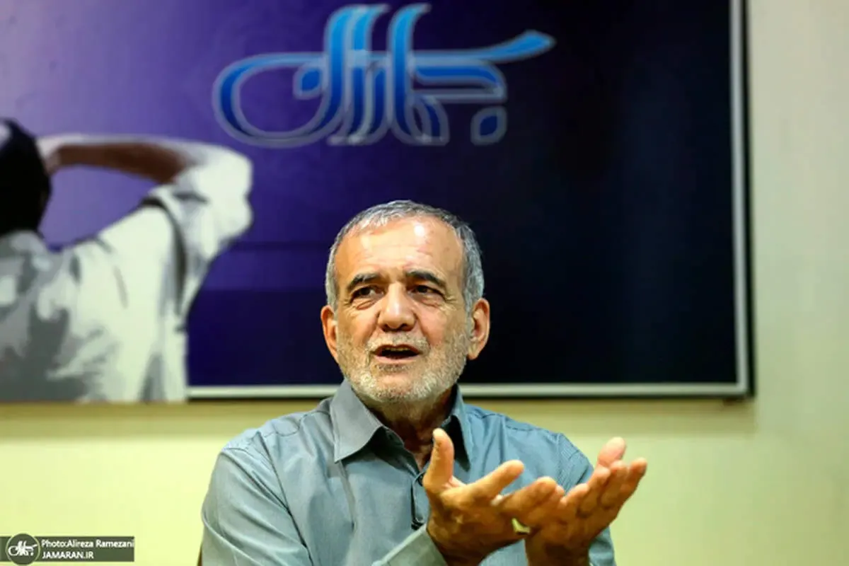 مسعود پزشکیان: اجازه داده نمی‌شود انتقاد کنیم | مسئولان گیر کرده‌اند و نمی‌دانند به چه کسی فحش دهند| رفتارهای غلط ما همه را از دین دور کرده است