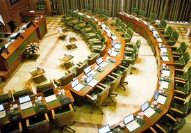 پیش لرزه‌های انتخاباتی شورا‌ها