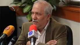 تیم سلامت کمرش زیر بار کرونا خرد شده است