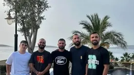 خوشگذرانی روزبه چشمی و مهرداد محمدی در سواحل ترکیه/ عکس