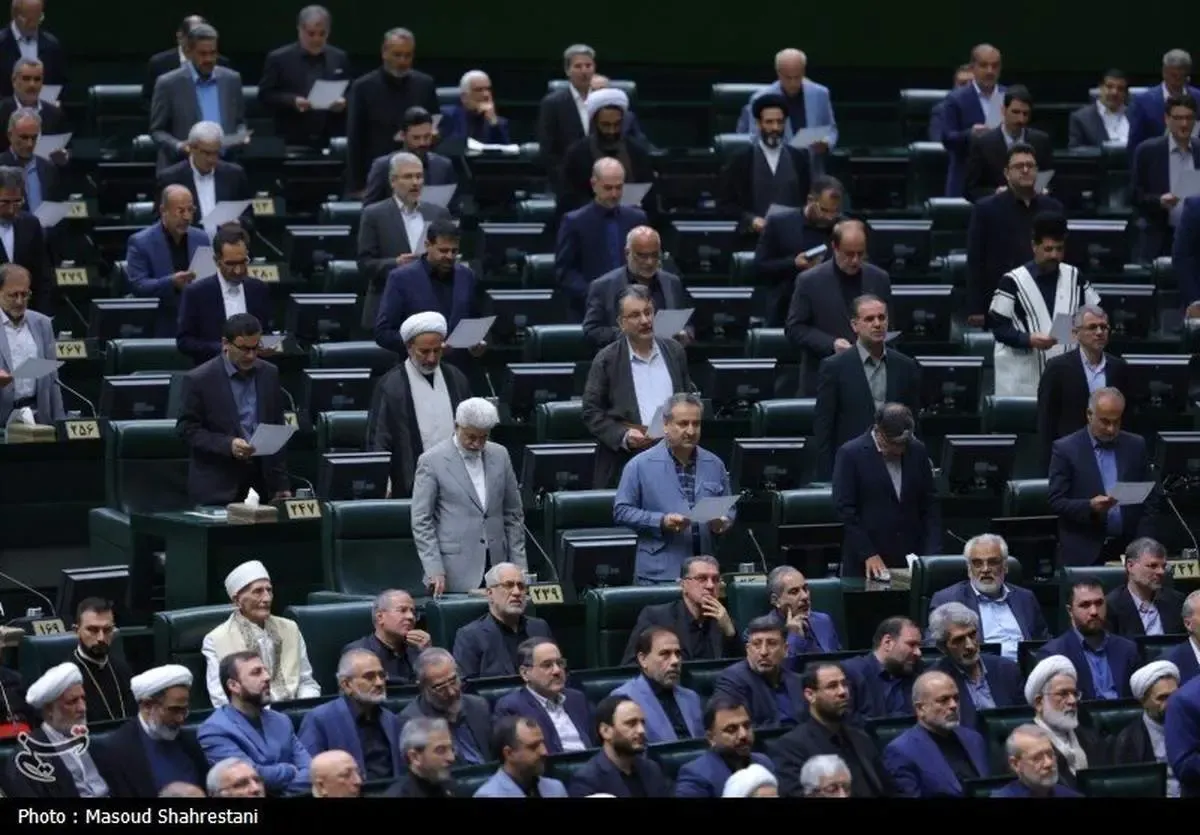 تصویر ویرال شده از سردار رادان و قالیباف در صحن مجلس