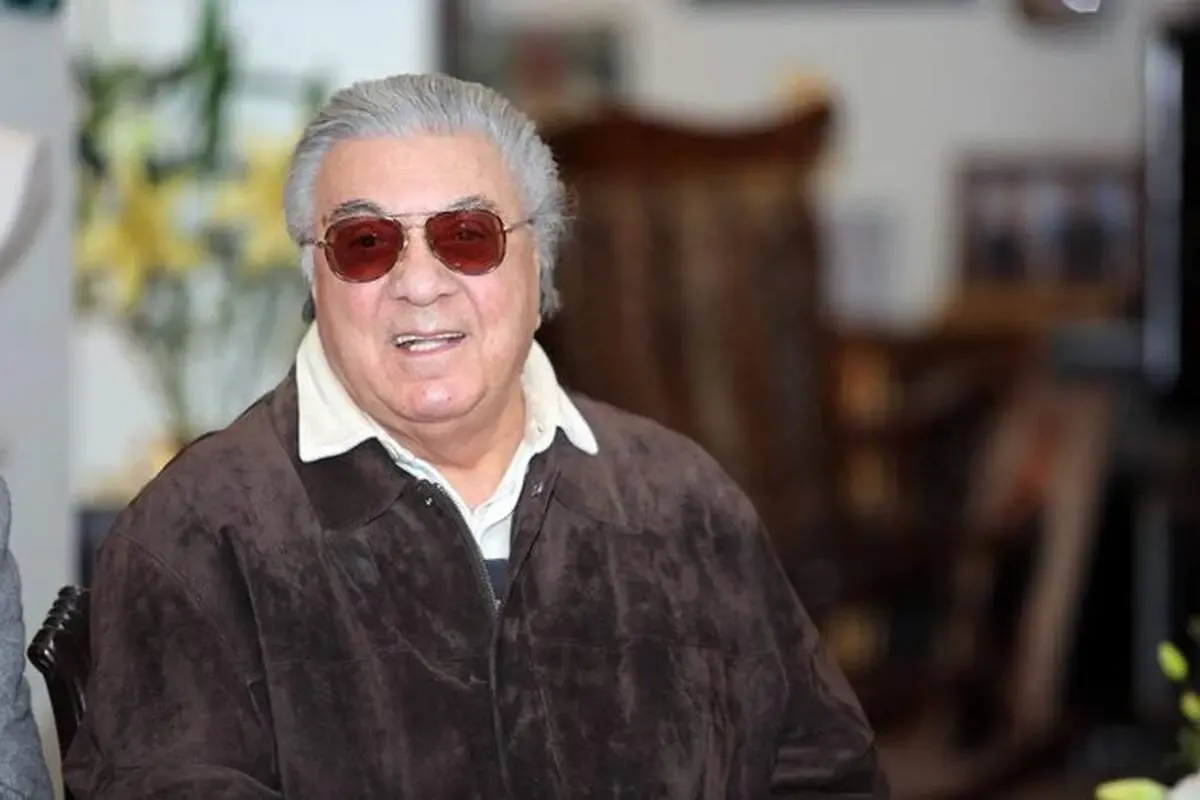 نصب سنگ مزار گلپا / عکس