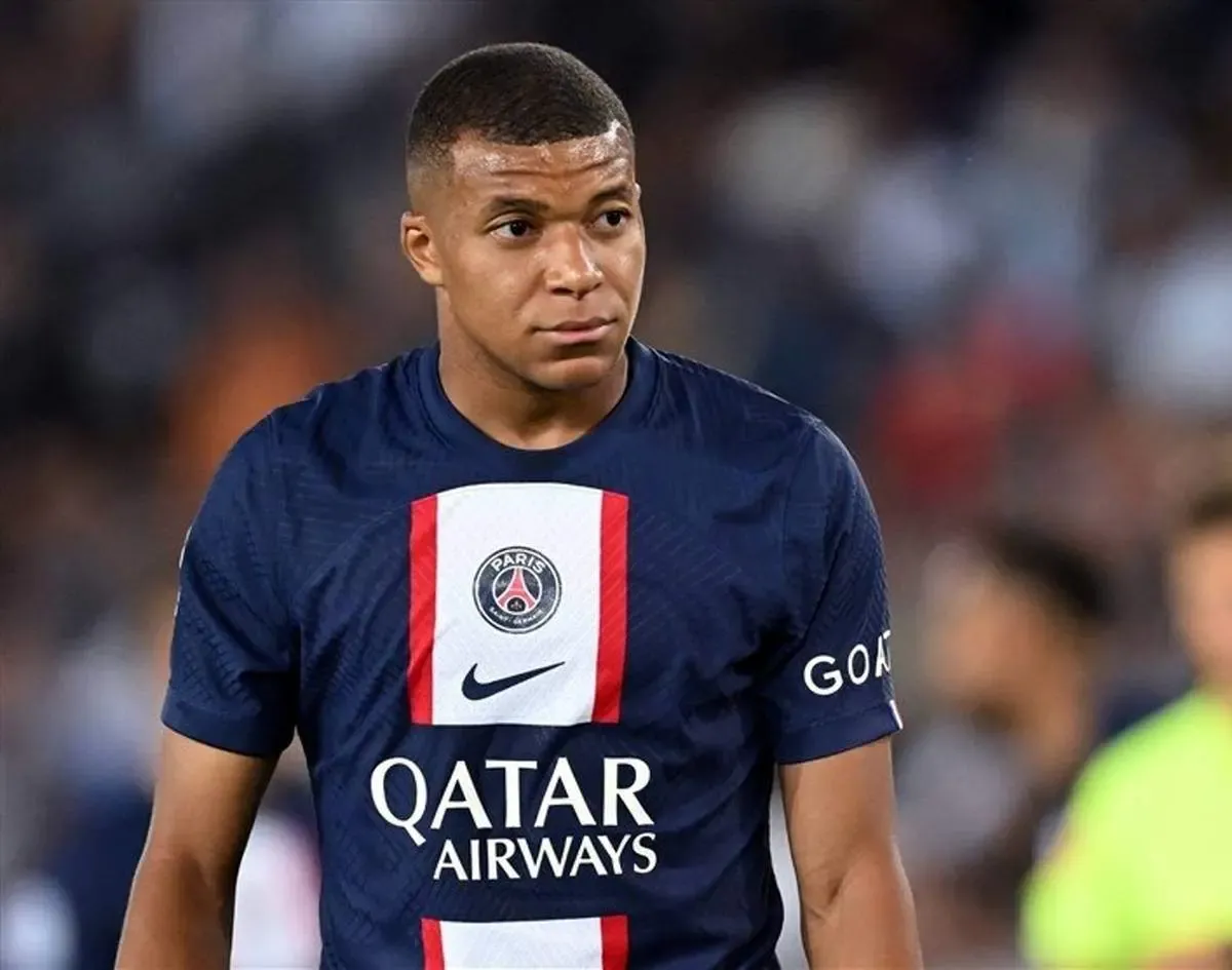 یک پیشنهاد عجیب به امباپه | ستاره فرانسوی در برابر این پیشنهاد مقاومت می‌کند؟