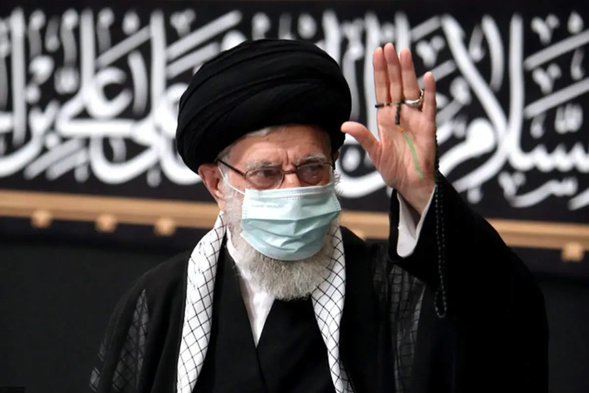 اولین شب مراسم عزاداری امام حسین (ع) در حضور رهبر معظم انقلاب