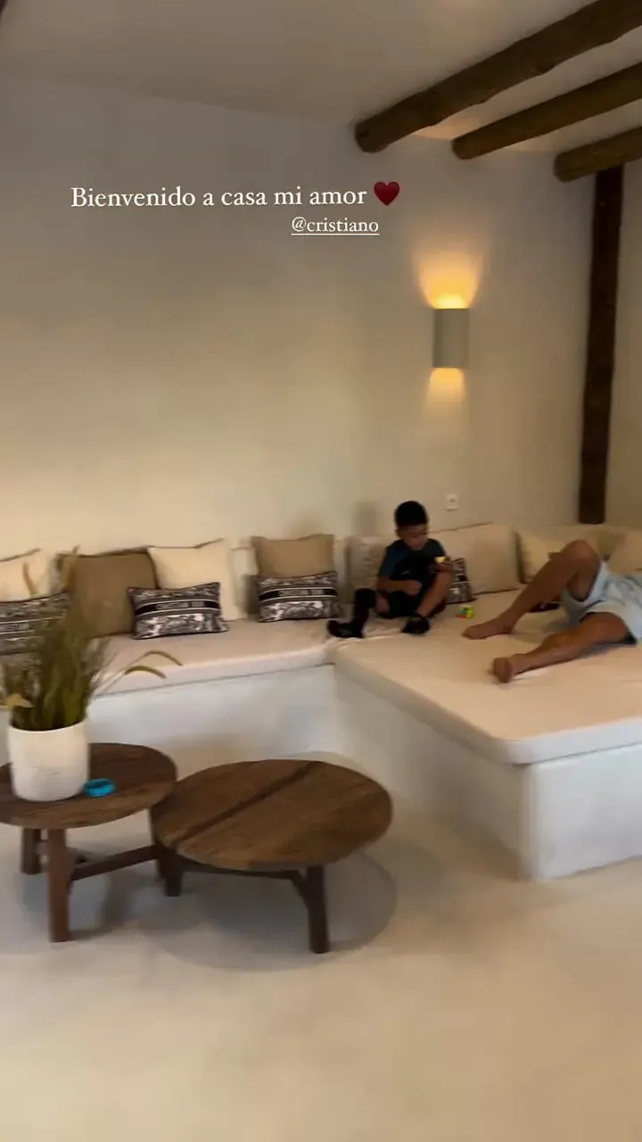 جورجینا با این فیلم  خاص نشان داد حال رونالدو خیلی هم خوب است/ ببینید