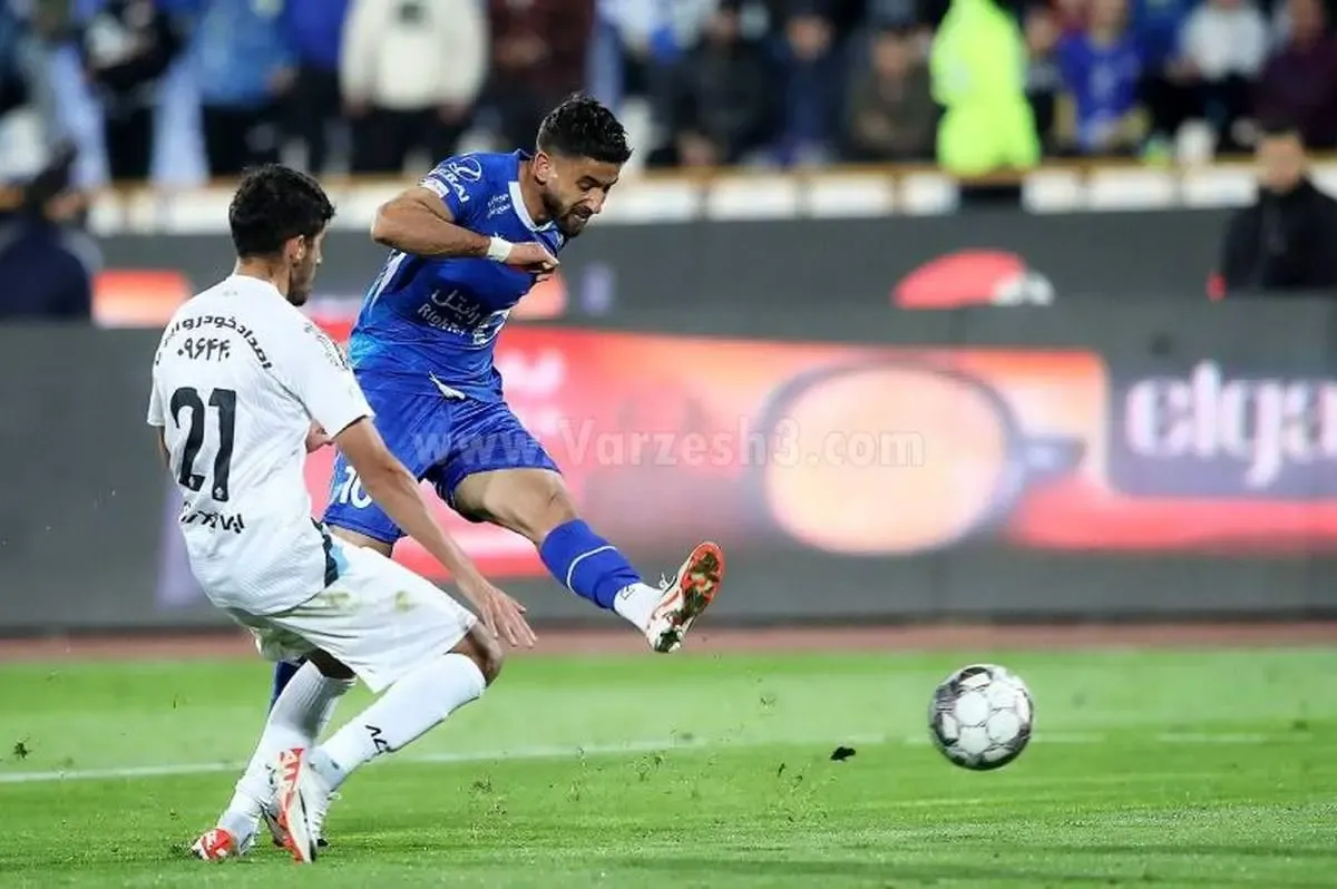 نکونام گلزن‌ترین مهاجم استقلال را مقابل سپاهان بازی نداده!