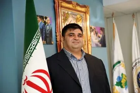 حسین رضا زاده در بیمارستان بستری شد