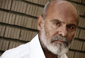 جمشید هاشم‌پور به همراه همسر و دخترش در جشنواره فیلم شهر