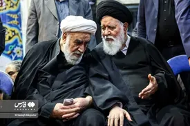 نجوای علم الهدی با مسئول دفتر رهبر انقلاب/ عکس