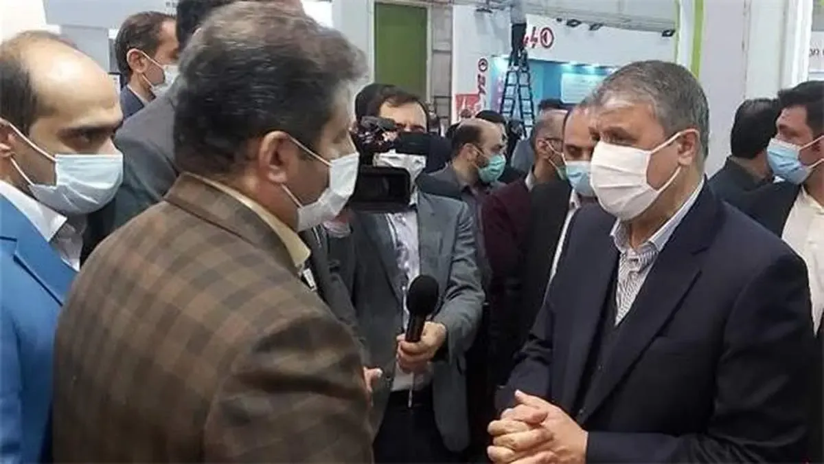 از غرفه ذوب آهن اصفهان در سومین نمایشگاه تقاضای ساخت و تولید ایرانی