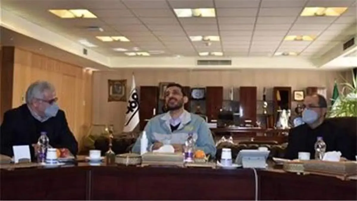 ۸۵۰۰ نفر از کارکنان فولاد مبارکه از بانک قرض‌الحسنه مهر ایران وام دریافت کردند