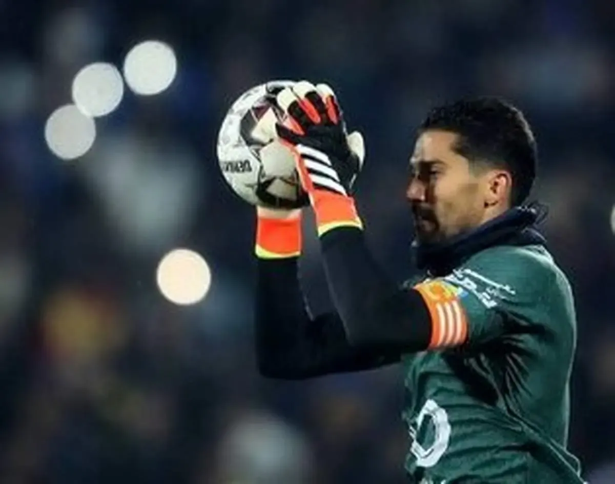 پست معنادار کاپیتان استقلال در آستانه بازی با تراکتور/ عکس