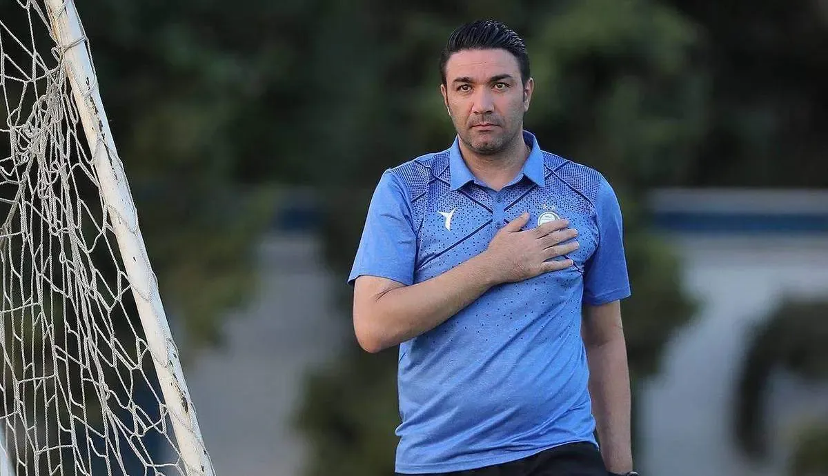 نکونام: سپاهان و پرسپولیس مظلوم نمایی می‌کنند