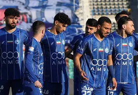 هشت بازیکن استقلال در سفارت آمریکا برای گرفتن ویزا