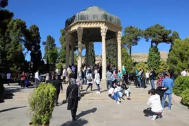 حافظیه و تخت جمشید رکورددار بازدیدکننده نوروزی