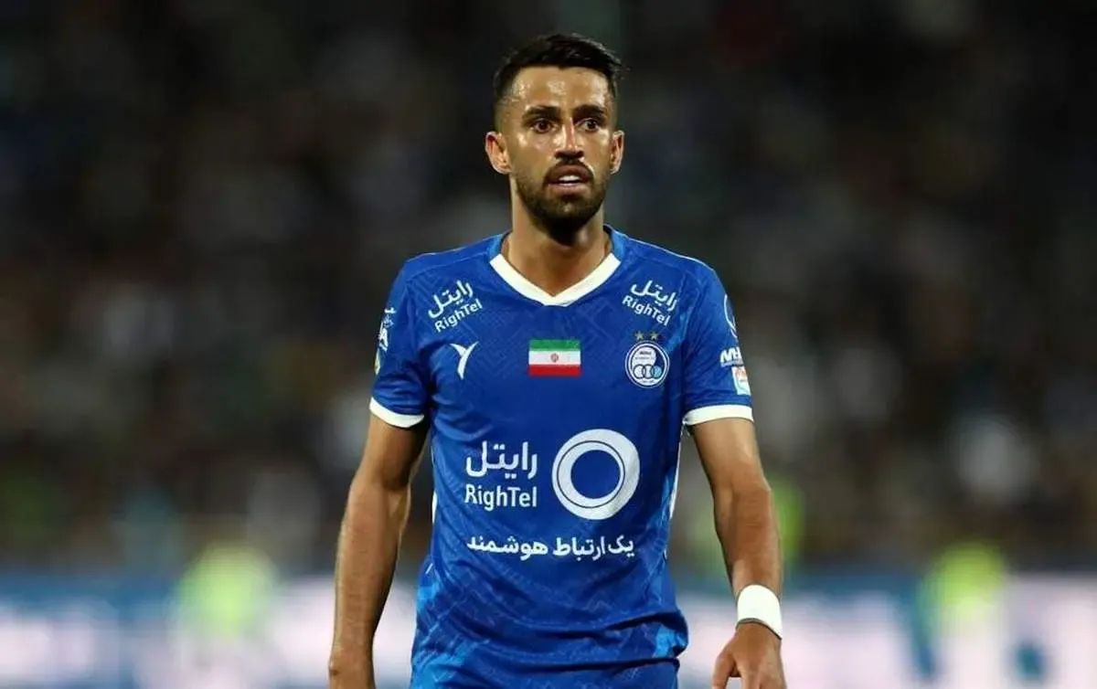 واکنش بی ادبانه رضاوند به قهرمانی پرسپولیس/ عکس