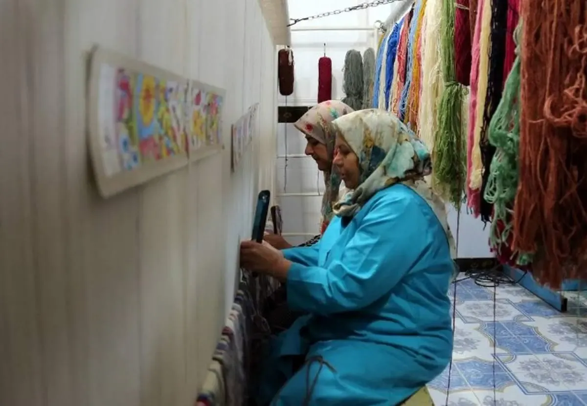 اهدای تندیس نشان‌عالی برکت به مدیرعامل گل‌گهر