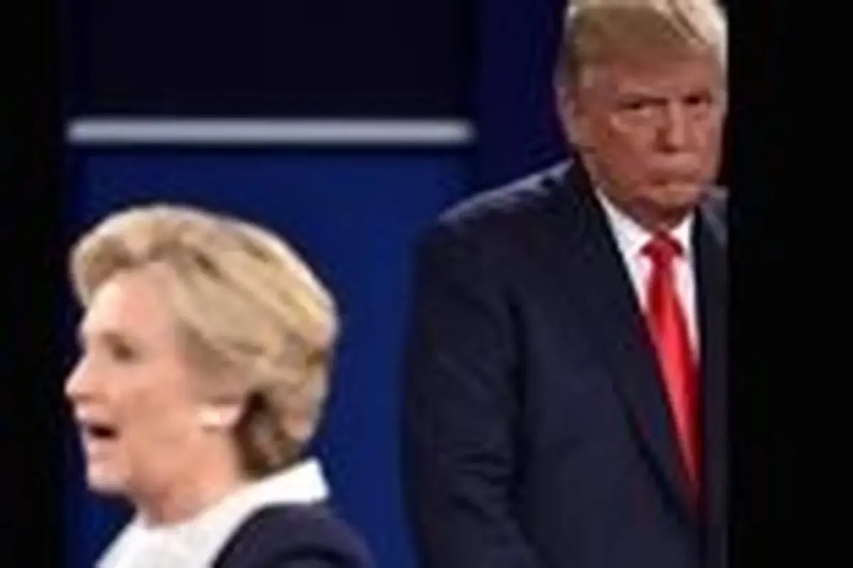 مقایسه ترامپ با هیتلر از دید کلینتون