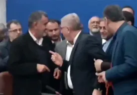 جدال نماینده مجلس با مقام دولتی: بیاید مناظره کنیم