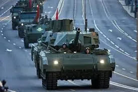 ببینید | تانک‌های روسی در اطراف مجلس  روسیه مستقر شدند