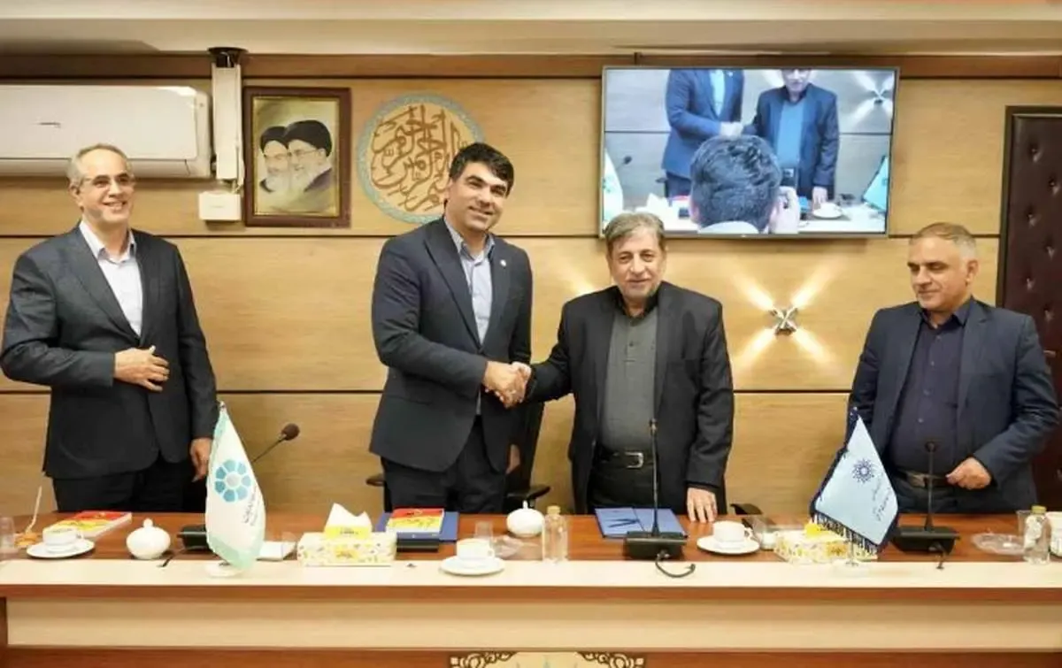 خدمت به جامعه علمی و دانشگاهی را جزو افتخارات خود می دانیم