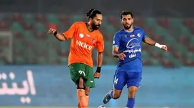 یحیی گلمحمدی در تقویت خط میانی/ مهدیپور یا باقری؟