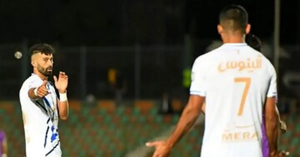 اختلاف تازه  میان ستارگان استقلال/ مهرداد و رامین یکدیگر را آنفالو کردند