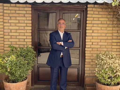 ایران قوی با وفاق و همگرایی