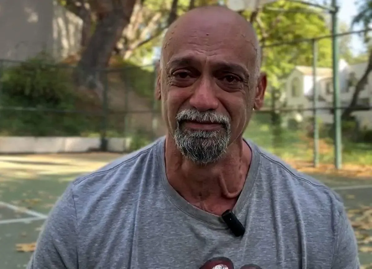 پسر این خواننده مشهور بیماری مادرش را فاش کرد