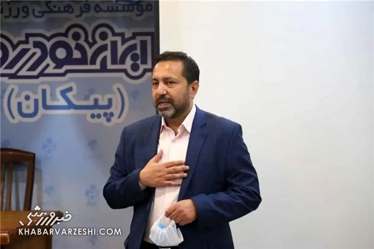 جای قلعه‌نویی بودم به حسینی بازی نمی دادم