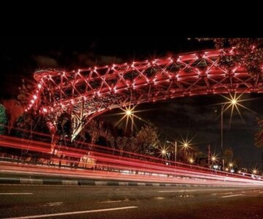 پل طبیعت به رنگ قرمز در می‌آید/ ماجرا چیست؟