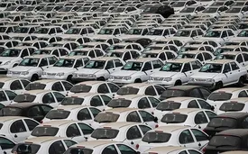 ثبت‌نام کنندگان فریب خوردند اما دولت سود خوبی کرد | خریداران تا چه زمانی باید منتظر رسیدن خودروی خود باشند؟