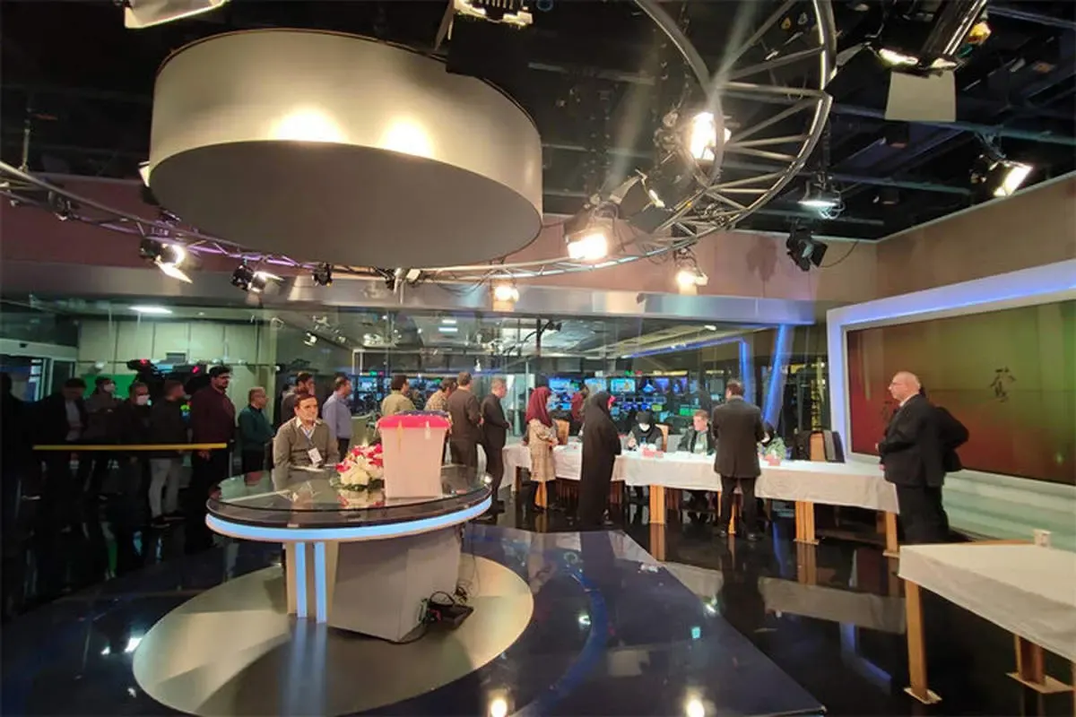 حضور صندوق رای در «پخش اخبار» صداوسیما / عکس