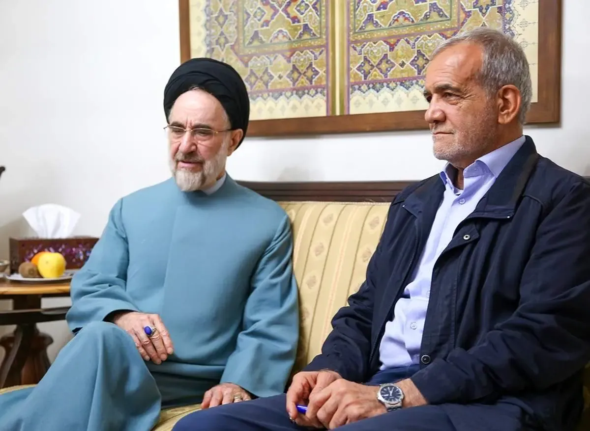 تکذیب سهم خواهی خاتمی از پزشکیان