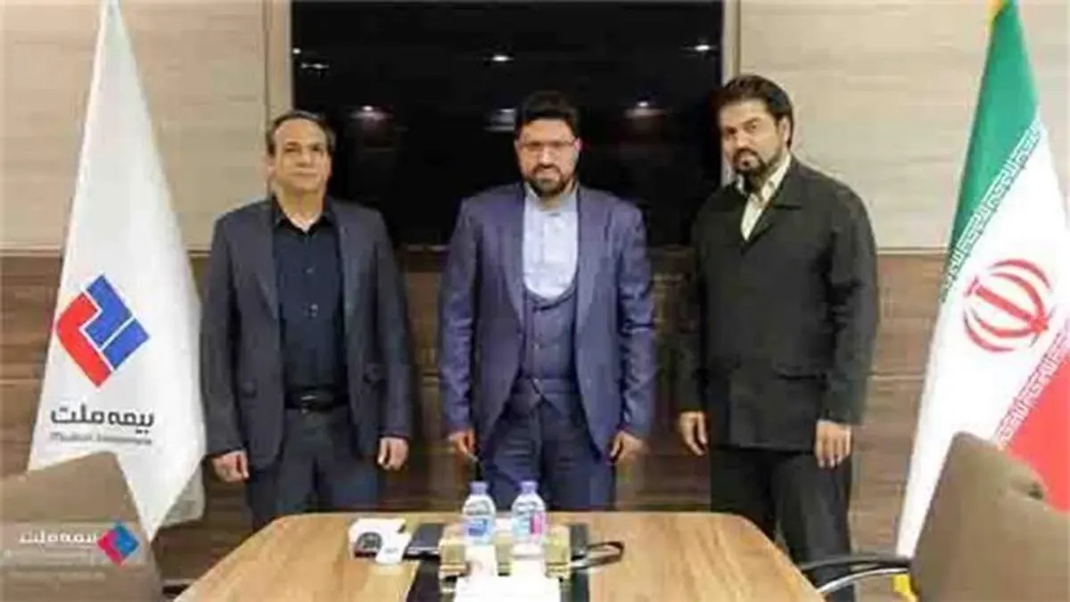 مدیرعامل بیمه ملت با فرزند سپهبد شهید، صیاد شیرازی دیدار کرد