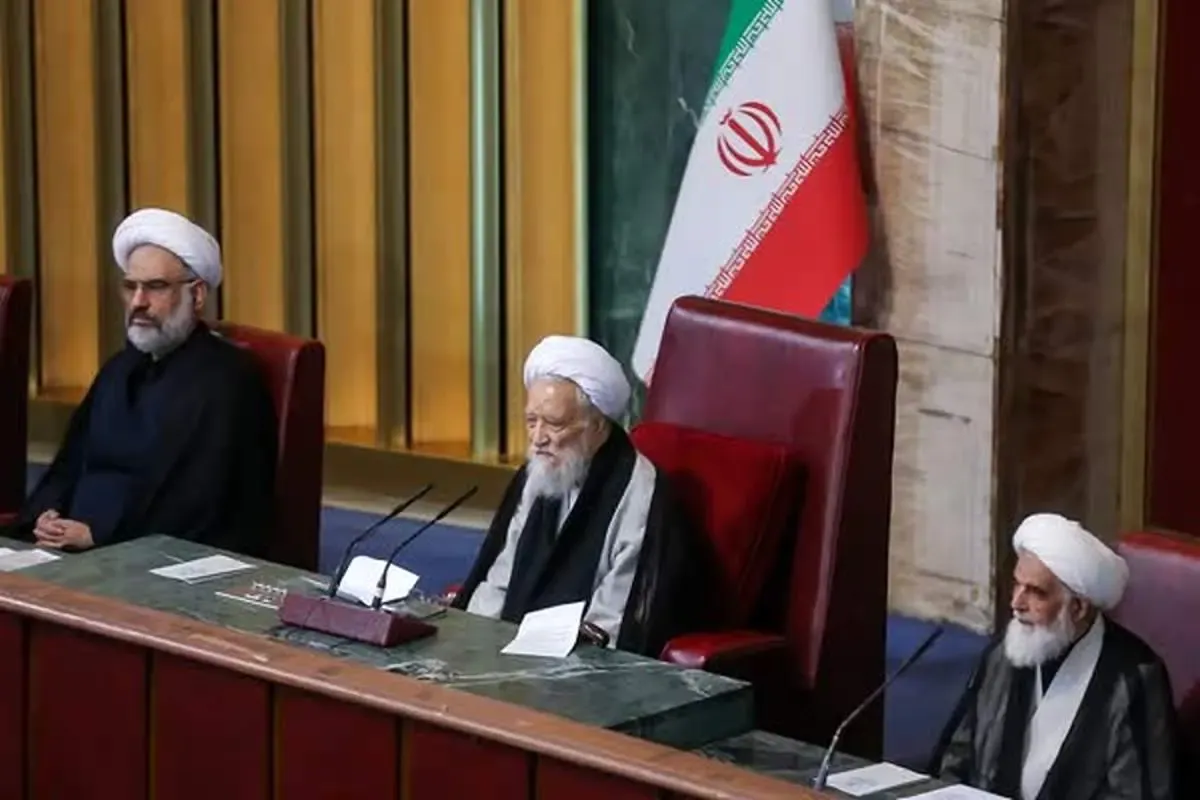 آیت‌الله موحدی‌کرمانی رئیس مجلس خبرگان شد