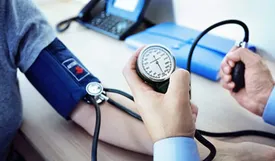 کنترل طبیعی فشار خون با خوردن این میوه