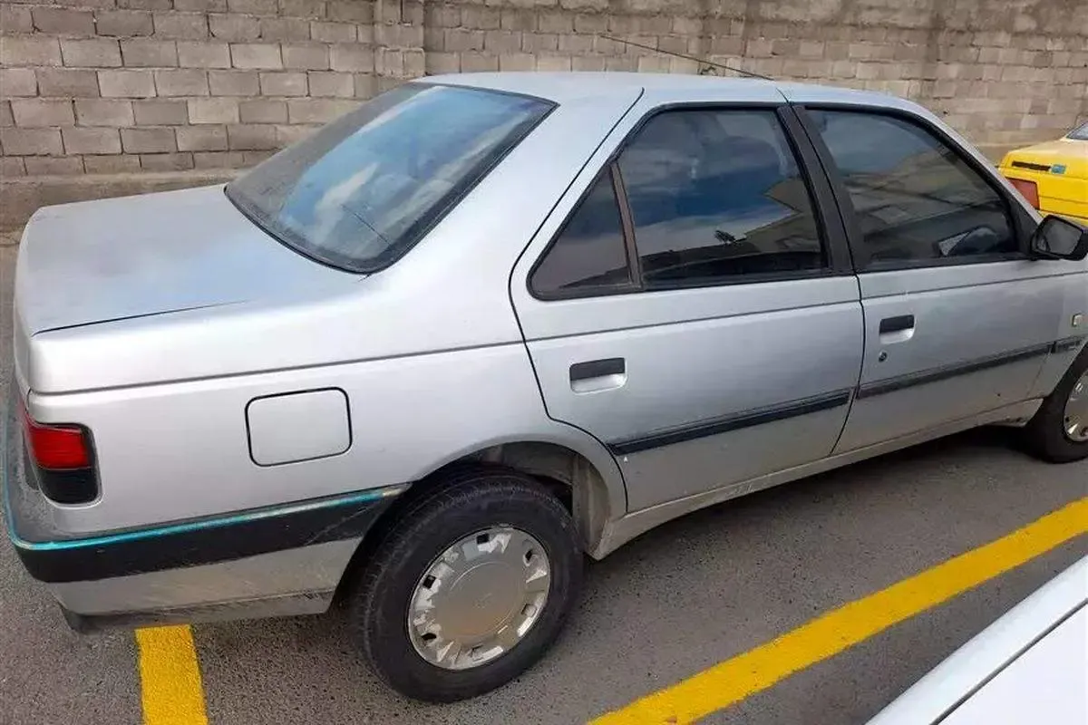 پژو ۴۰۵ در بازار ۳۰۰ میلیون شد!/ جدول