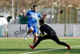 بازگشت رسمی مدافع چپ سابق آبی ها به استقلال